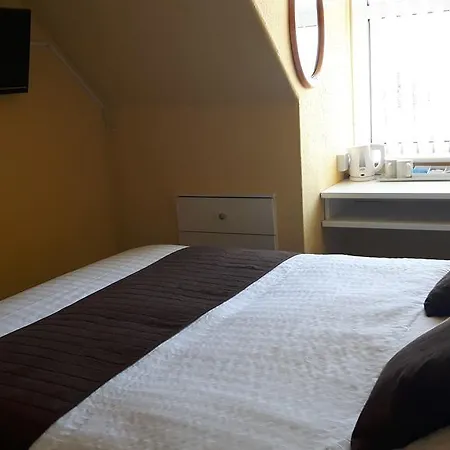 Surfside Stop Guest house 3*
